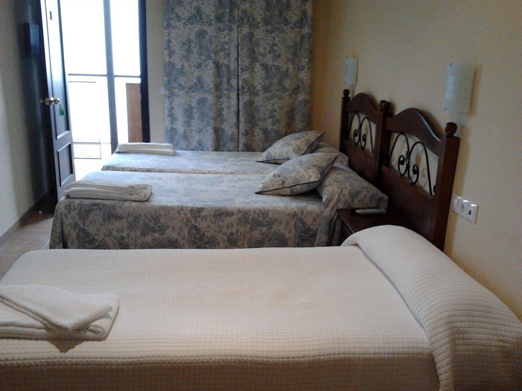Hostal Azahar Córdoba Kültér fotó