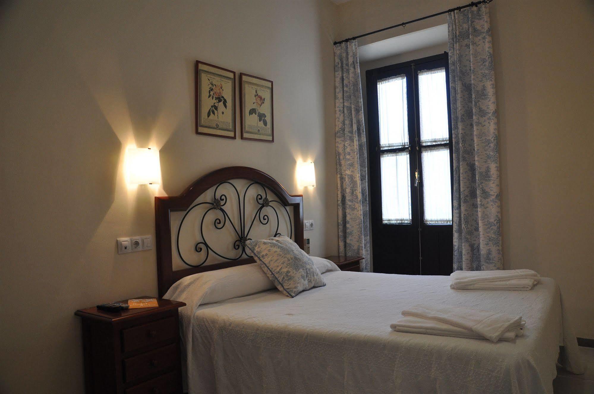 Hostal Azahar Córdoba Kültér fotó